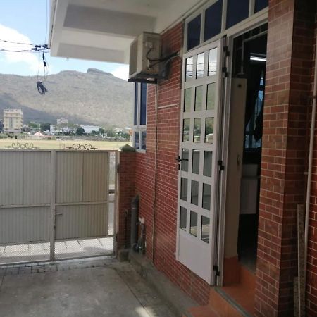 פור לואי Champs De Mars Apartment מראה חיצוני תמונה