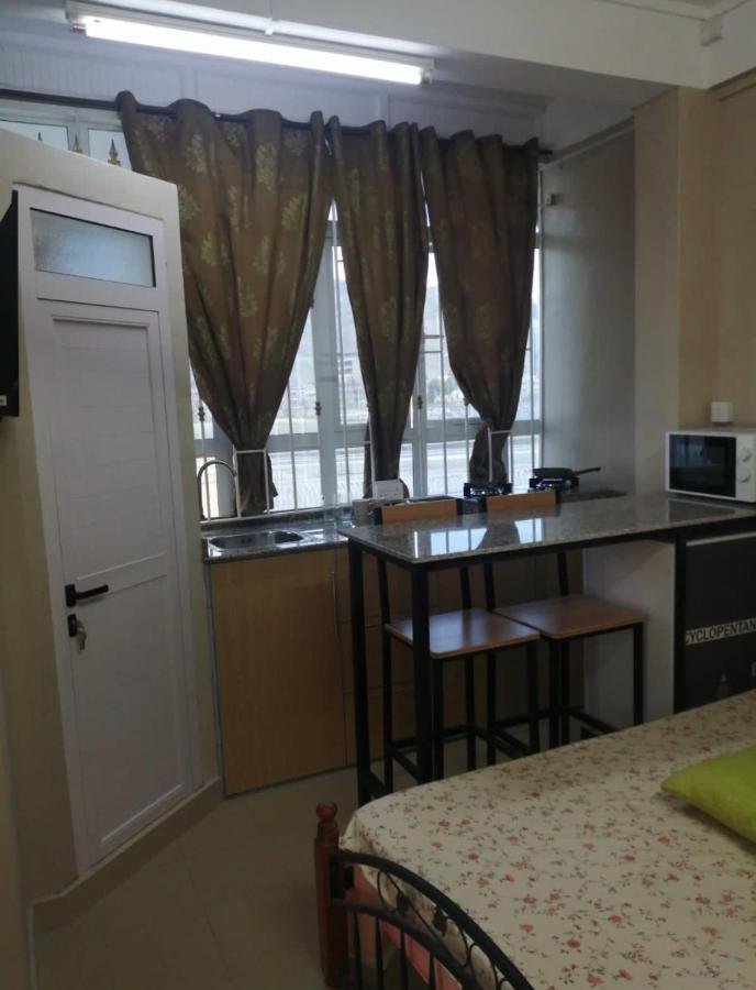 פור לואי Champs De Mars Apartment מראה חיצוני תמונה