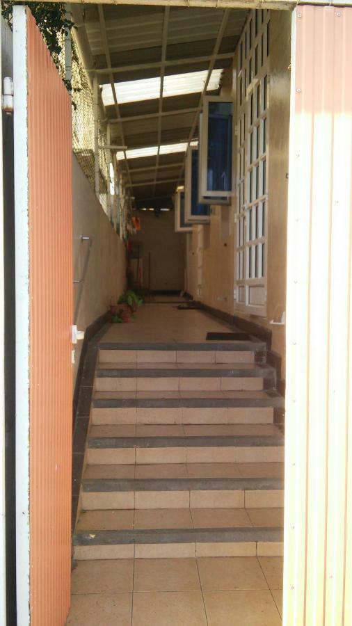 פור לואי Champs De Mars Apartment מראה חיצוני תמונה